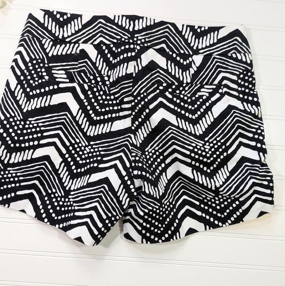J. Crew Black/White Patterned Shorts Rope Trim - Picture 2 of 4